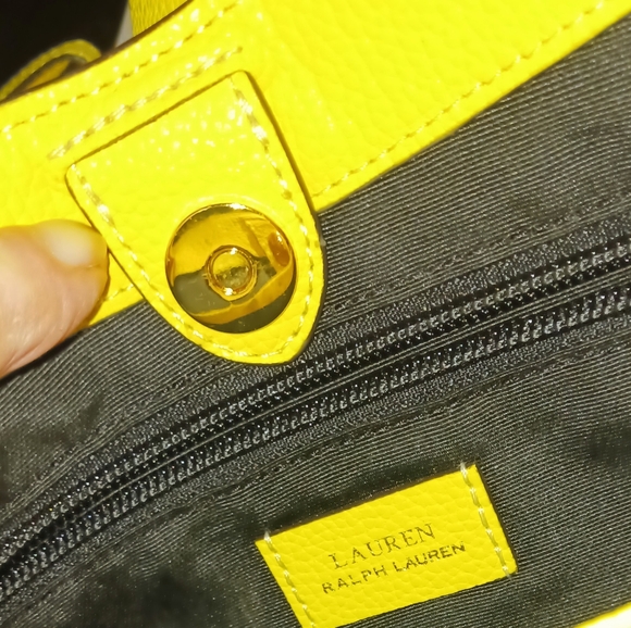 LAUREN RALPH LAUREN Cameryn Crossbody Leather Bag LN - Picture 3 of 3